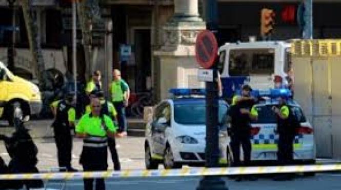 atentatele din spania planificate de persoane ce operau din orasul alcanar trei marocani si un spaniol au fost arestati