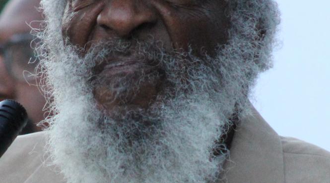 actorul dick gregory a murit la varsta de 84 de ani