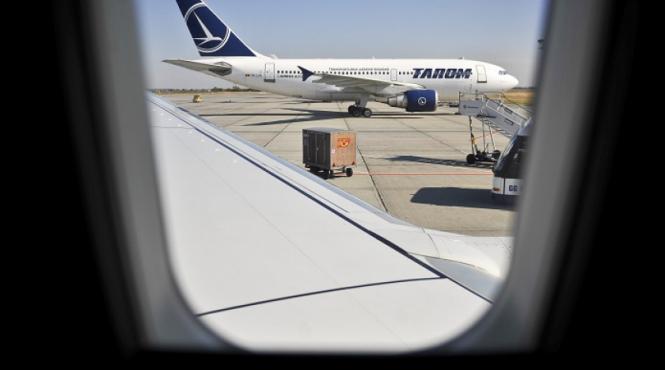 incident pe aeroportul din timisoara aterizare cu emotii pentru un avion tarom