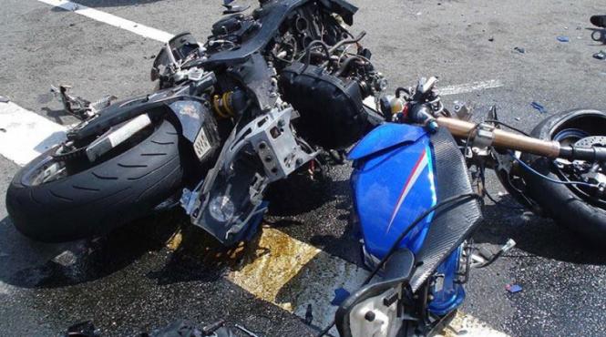 un motociclist a murit pe loc in urma unui impact frontal cu un autoturism pe centura bucuresti