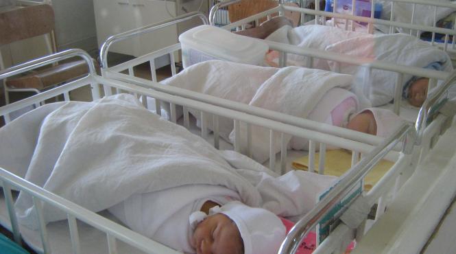 lipsa educatiei duce la moartea copiilor 40 dintre mamele din mediile defavorizate vin la medic doar atunci cand trebuie sa nasca