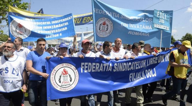 profesorii ameninta cu proteste la inceput de an scolar