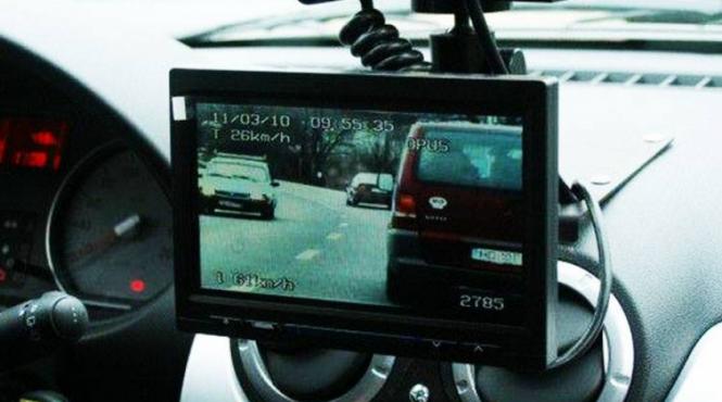 politistii de la rutiera umiliti in instanta de un vitezoman cu bmw tanarul si a recuperat permisul dintr o greseala banala