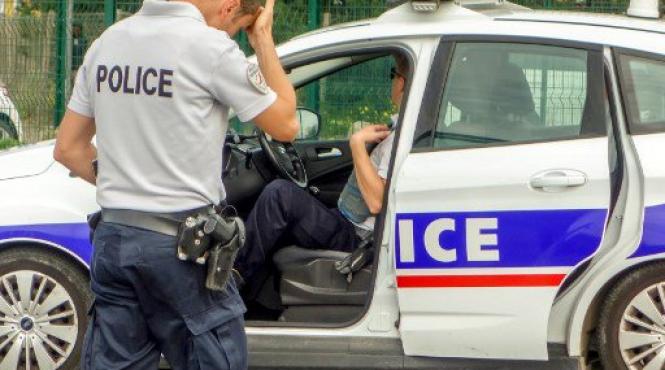 doua femei au fost atacate cu ciocanul in franta