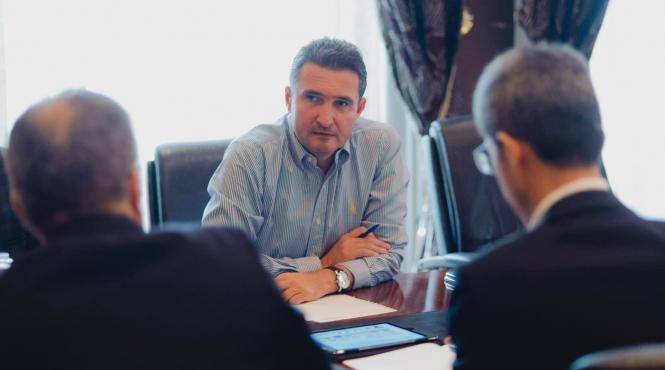 o mare companie nipona de piese auto deschide o fabrica la arad