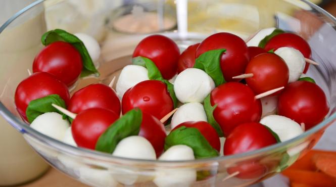 alimentele care te ajuta sa mananci mai putin lista