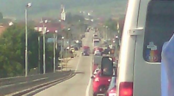 accident teribil in bistrita o tanara de 15 ani s a aruncat din cabina unui tir care mergea cu viteza