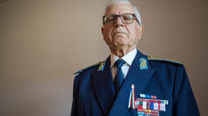 cel mai tanar erou de razboi din istorie umilit de tara pe care a slujit o