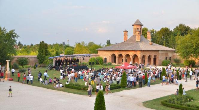 festivalul armonii poetice are loc in perioada 30 septembrie 8 octombrie la palatul mogosoaia