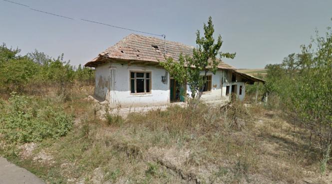 un mic satuc vasluian in care saracia si batranetea isi au ghearele adanc infipte babele au internet broadband