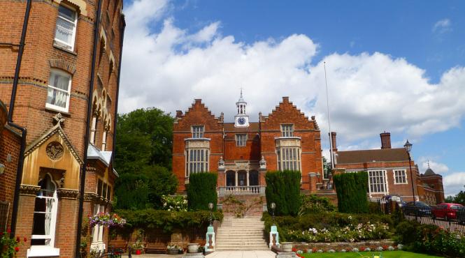 topul scolilor de elita din lume in 2017