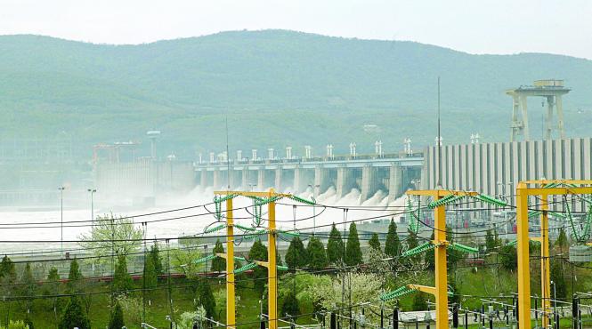 apele romane pun bir pe apa de ploaie dupa bunul plac