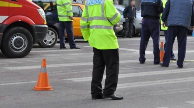 accident teribil la constanta o fetita de 7 ani si un barbat calcati pe trecerea de pietoni de un tanar sofer care a fugit de la locul faptei