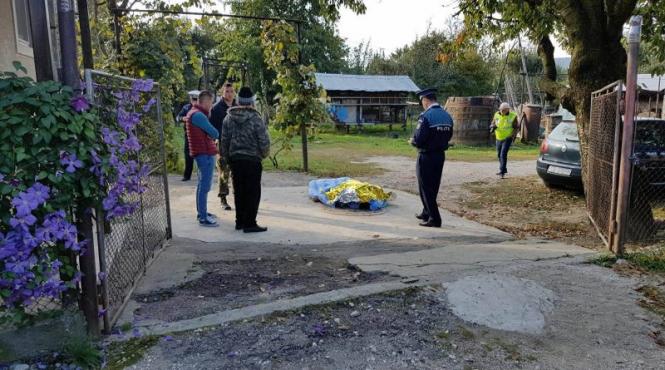 sot si sotie intoxicati cu fum barbatul nu a mai putut fi salvat