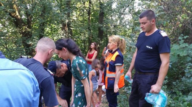 alerta pe munte 31 de elevi blocati pe varful giumalau