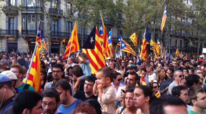 franta nu va recunoaste independenta cataloniei