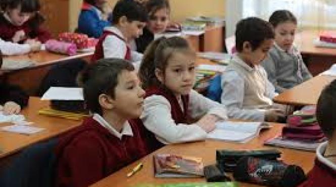 studiu cursurile scolare ar trebui sa inceapa dupa 08 30