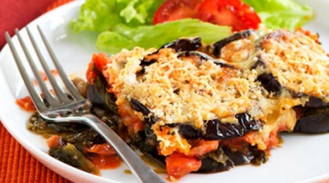 reteta zilei vinete gratinate la cuptor cu parmezan