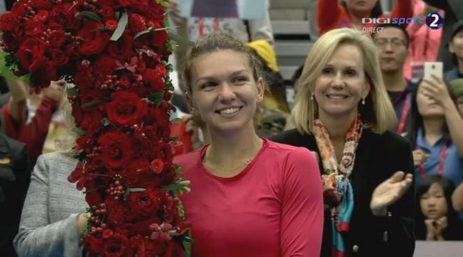 cadou fabulos primit de simona halep din partea wta inaintea turneului campioanelor
