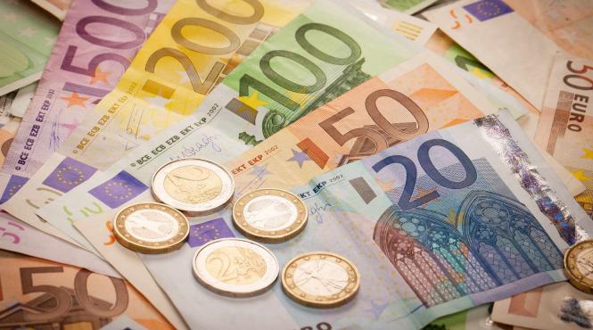 nu putem trece la euro mai devreme de 10 ani