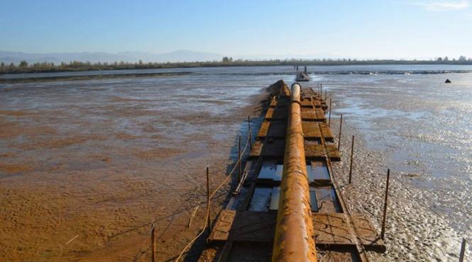 catastrofa ecologica pe raul lapus aproximativ doua tone de deseuri cu minereuri neferoase au ajuns in apa