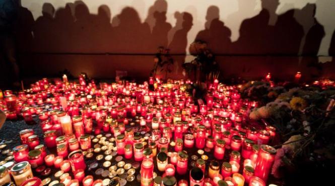 parintii tinerilor decedati la colectiv nemultumiti de amanarea procesului eugen iancu sper sa nu mai fim luati la misto