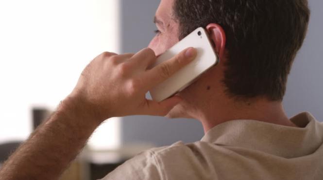 incredibil un barbat a fost arestat dupa ce a obtinut 40 000 euro folosind doar telefonul mobil