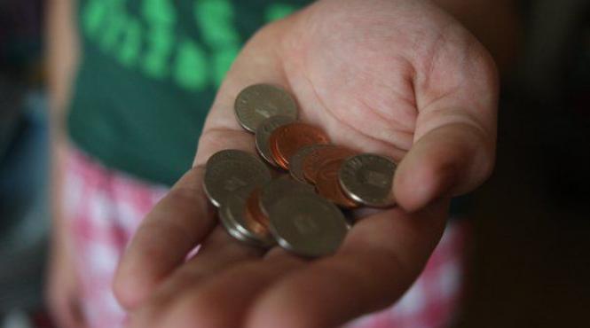 salariul minim brut creste la 1 900 lei de la 1 ianuarie 2018