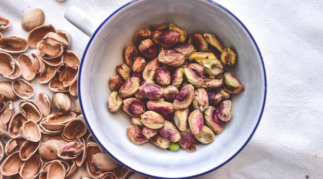 10 alimente hipercalorice care iti fac bine