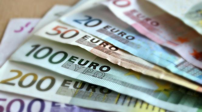 soc pe piata valutara euro cel mai mare curs din istorie