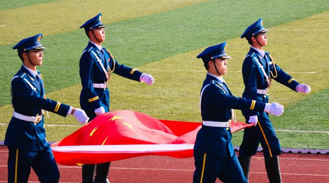 china isi intareste armata asia ar trebui sa tremure