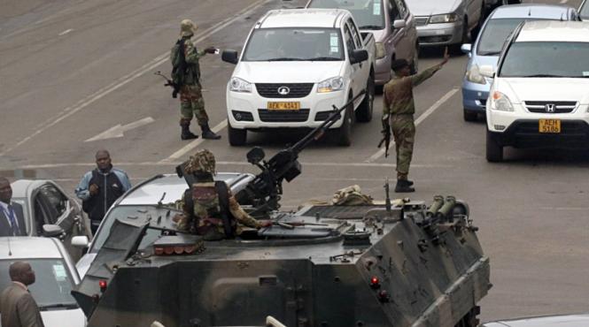 robert mugabe in arest la domiciliu armata din zimbabwe a preluat controlul tarii