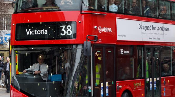 autobuzele din londra vor folosi un biocarburant obtinut partial din cafea