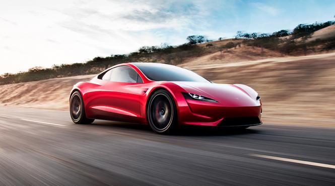 hong kong cumperi un apartament de lux primesti o masina tesla