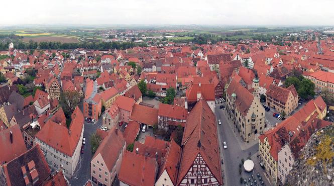 orasul german construit din diamante picate din cer