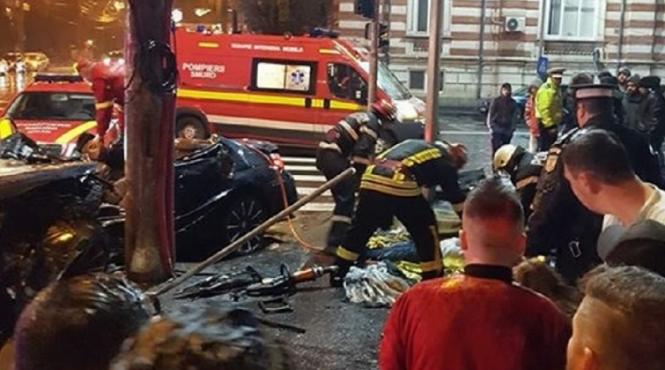 accident teribil la galati noaptea trecuta doi tineri si au pierdut viata dupa ce au intrat cu masina intr un stalp