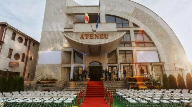 carte de condoleante in memoria regelui mihai la ateneul din iasi