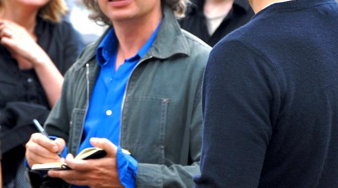 dexter fletcher va regiza filmul biografic despre freddie mercury dupa concedierea regizorului bryan singer