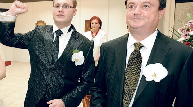 afacerile in familia blaga doar statul e bun de plata