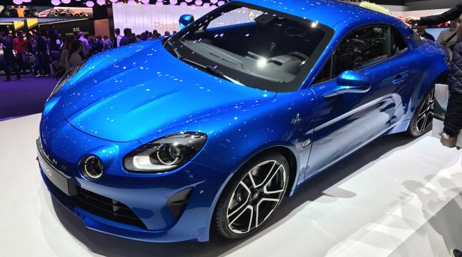 renault a relansat productia automobilului sport alpine