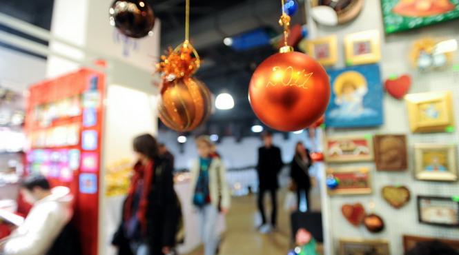 programul magazinelor si mall urilor in perioada sarbatorilor