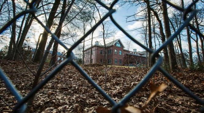 trump vrea sa vanda platformele de spionaj ale rusilor din sua