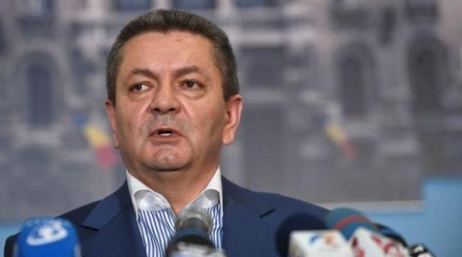 afacere de craciun marca grupul de la cluj puscariasii plimbati cu duba lui ioan rus