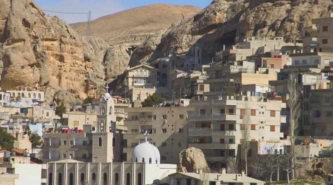 rusia a inceput stabilirea unei prezente militare permanente la bazele navala si aeriana din siria