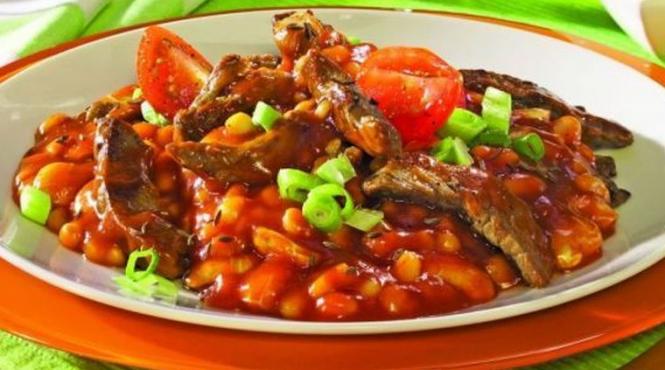 reteta zilei carne de porc cu fasole rosie