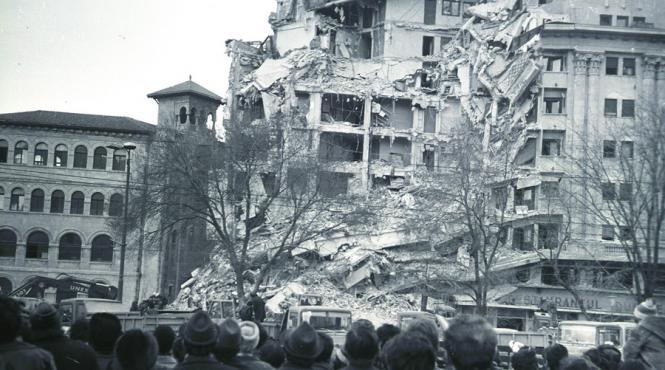 romanii obligati prin lege sa imbogateasca 12 firme