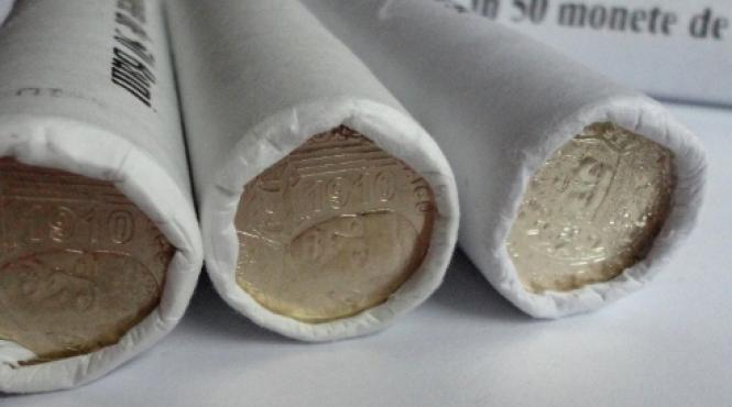 leul incheie anul la un curs record de 4 6597 lei euro