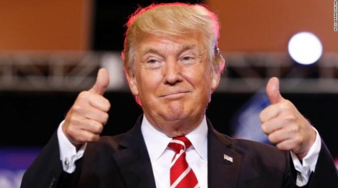 trump spune ca va anunta premiile pentru fake news