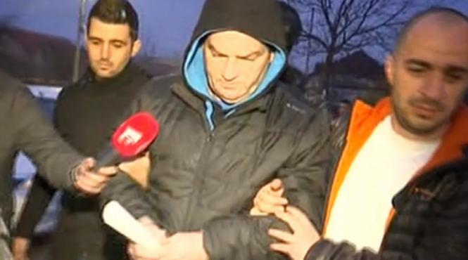 imagini halucinante ce au descoperit anchetatorii in casa politistului acuzat de pedofilie