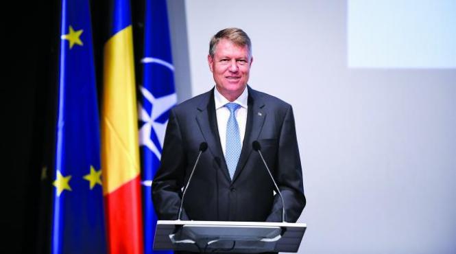 presedintele iohannis solicita reexaminarea legii privind dreptul de autor